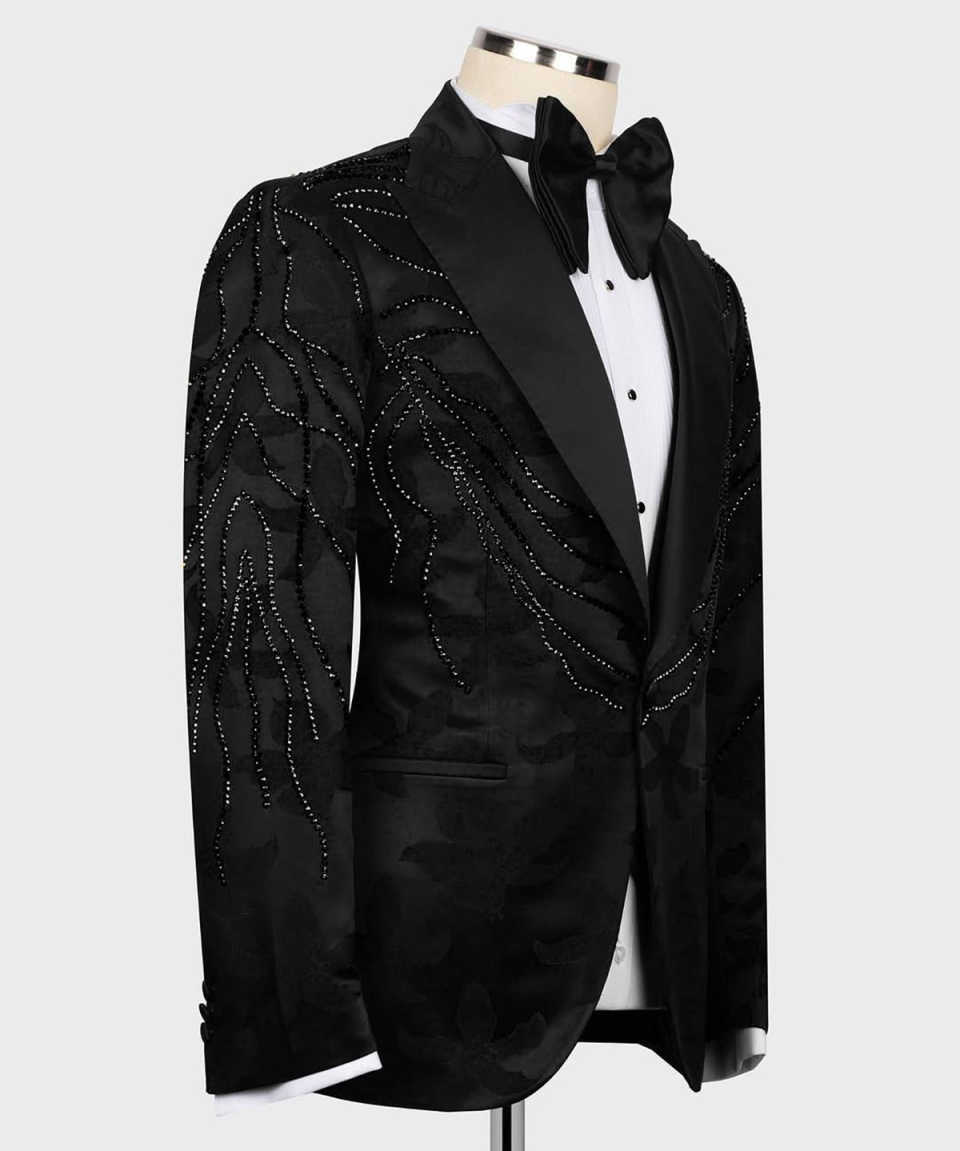 Abito da festa Sfilata di moda - Men Formal Wear With Coat recensione e prezzo
